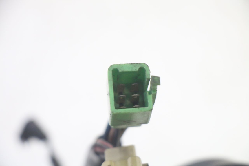 photo de PRZEŁĄCZNIK PRAWY KAWASAKI GPZ RX 1000 (1986 - 1988) - Stan powierzchni