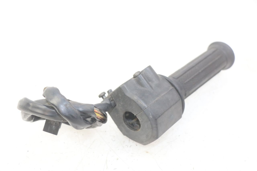 photo de PRZEŁĄCZNIK PRAWY SUZUKI GSX-F GSX  F 1100 (1988 - 1994) - Widok ogólny