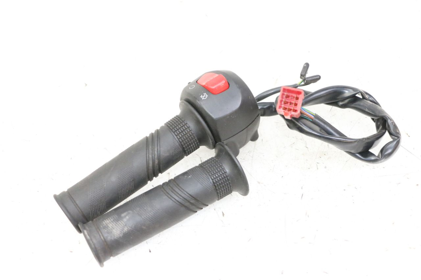 photo de PRZEŁĄCZNIK PRAWY SYM JOYMAX 125 (2010 - 2017) - Widok ogólny