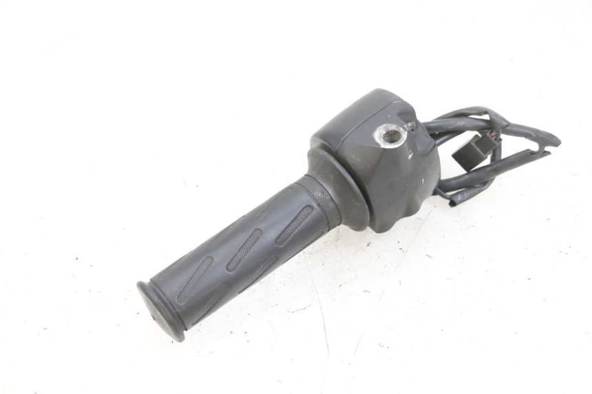 photo de PRZEŁĄCZNIK PRAWY PEUGEOT KISBEE 4T 50 (2010 - 2017) - Widok ogólny