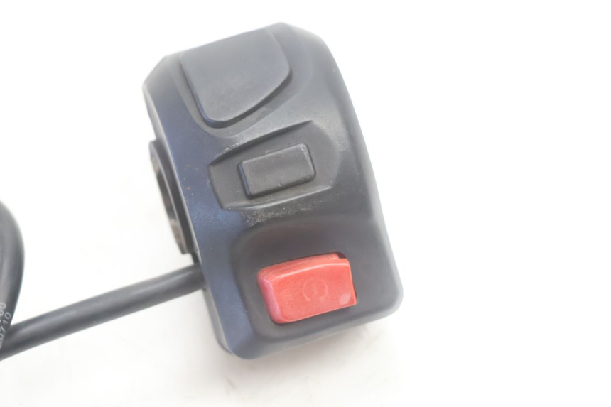 photo de PRZEŁĄCZNIK PRAWY PEUGEOT KISBEE 4T 50 (2018 - 2022) - Szczegół części