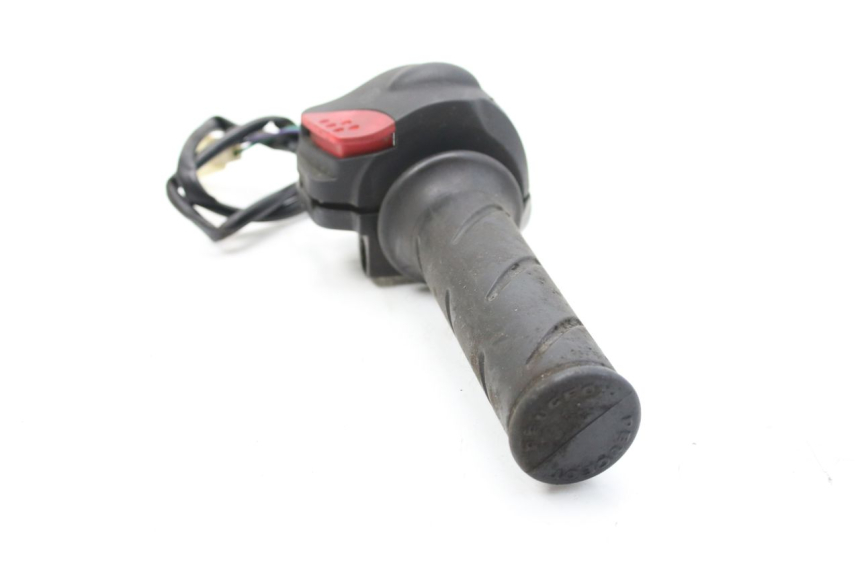 photo de PRZEŁĄCZNIK PRAWY PEUGEOT LUDIX 50 (2008 - 2017) - Punkty mocowania