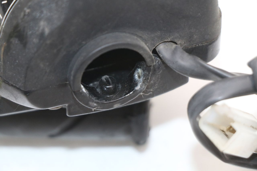 photo de PRZEŁĄCZNIK PRAWY PEUGEOT LUDIX 50 (2008 - 2017) - Stan powierzchni