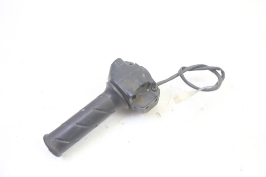 photo de PRZEŁĄCZNIK PRAWY PEUGEOT LUDIX 50 (2008 - 2017) - Widok ogólny