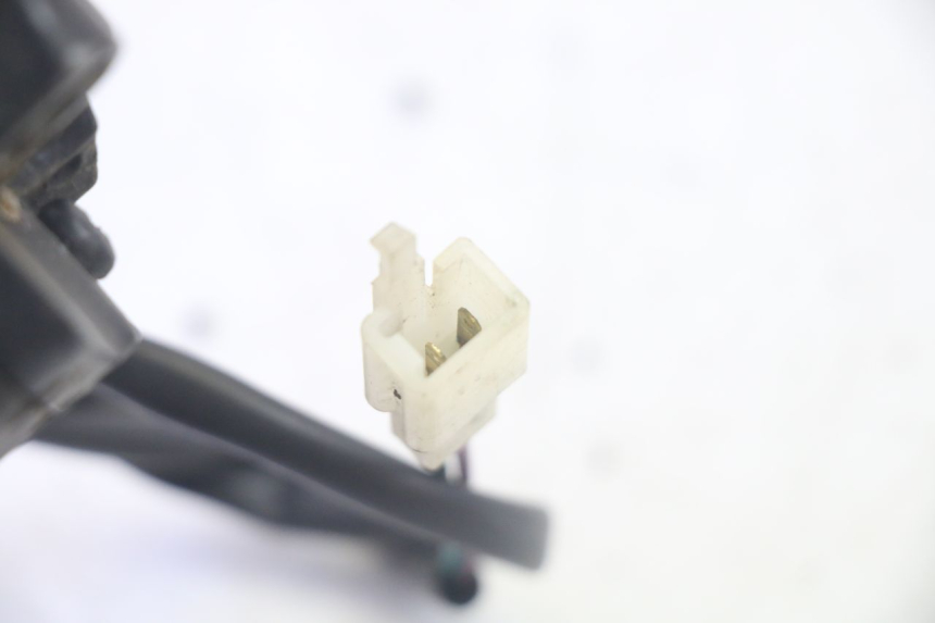 photo de PRZEŁĄCZNIK PRAWY PEUGEOT LUDIX 50 (2008 - 2017) - Stan powierzchni