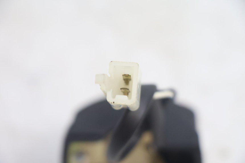 photo de PRZEŁĄCZNIK PRAWY MBK MACH G AC 50 (2002 - 2014) - Zbliżenie techniczne