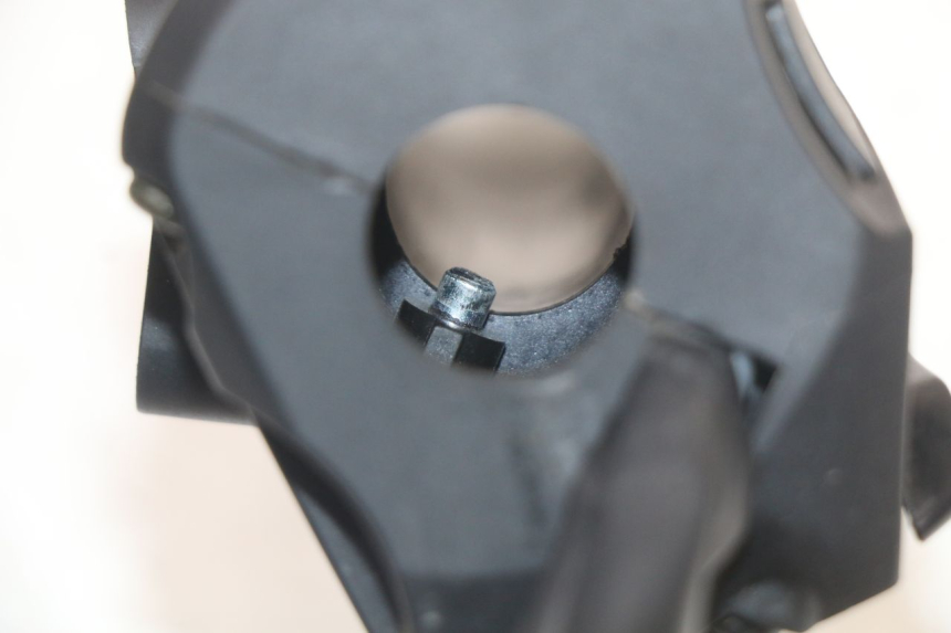 photo de PRZEŁĄCZNIK PRAWY MASAI SCRAMBLER SPORT 125 (2021 - 2025) - Stan powierzchni