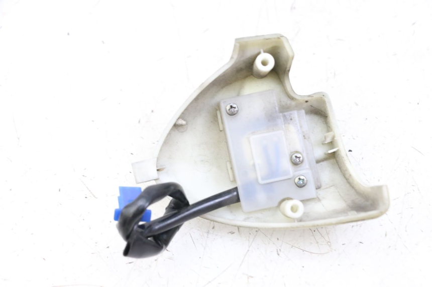 photo de PRZEŁĄCZNIK PRAWY YAMAHA NEO'S NEOS 2T 50 (2007 - 2017) - Zoom stanu zużycia