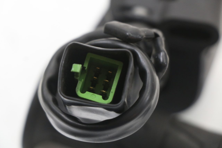 photo de PRZEŁĄCZNIK PRAWY KAWASAKI NINJA 400 (2018 - 2023) - Część sprawdzona