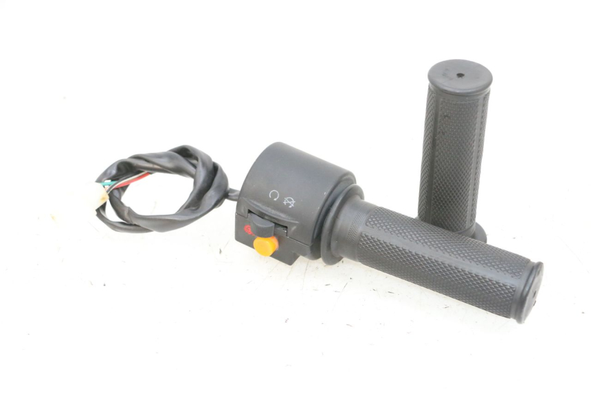 photo de PRZEŁĄCZNIK PRAWY JM MOTORS OLDIES 4T 50 (2010 - 2020) - Widok główny