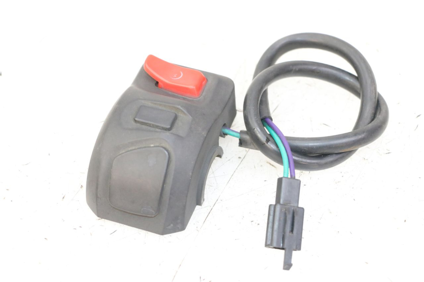 photo de PRZEŁĄCZNIK PRAWY PEUGEOT KISBEE 4T 50 (2018 - 2022) - Inny kąt widzenia