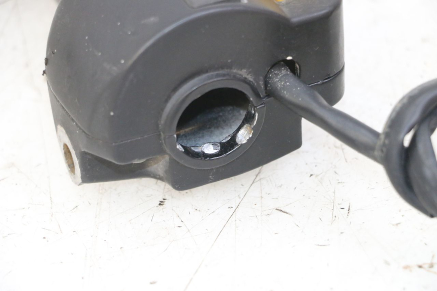 photo de PRZEŁĄCZNIK PRAWY PEUGEOT VIVACITY 125 (2010 - 2017) - Widok ogólny