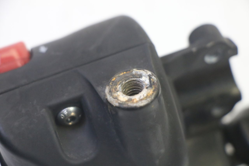 photo de PRZEŁĄCZNIK PRAWY LIGIER PULSE 3 1 (2014 - 2020) - Punkty mocowania