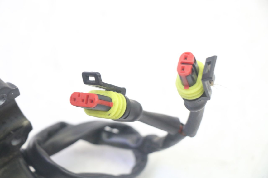 photo de PRZEŁĄCZNIK PRAWY LIGIER PULSE 3 1 (2014 - 2020) - Część sprawdzona