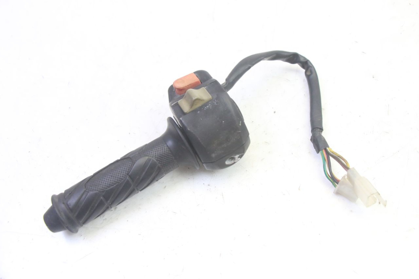 photo de PRZEŁĄCZNIK PRAWY RIDE RACE 2T 50 (2012 - 2017) - Inny kąt widzenia