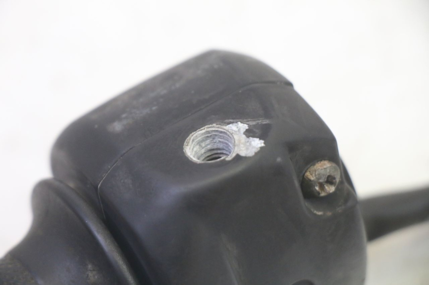 photo de PRZEŁĄCZNIK PRAWY RIDE RACE 2T 50 (2012 - 2017) - Zbliżenie techniczne