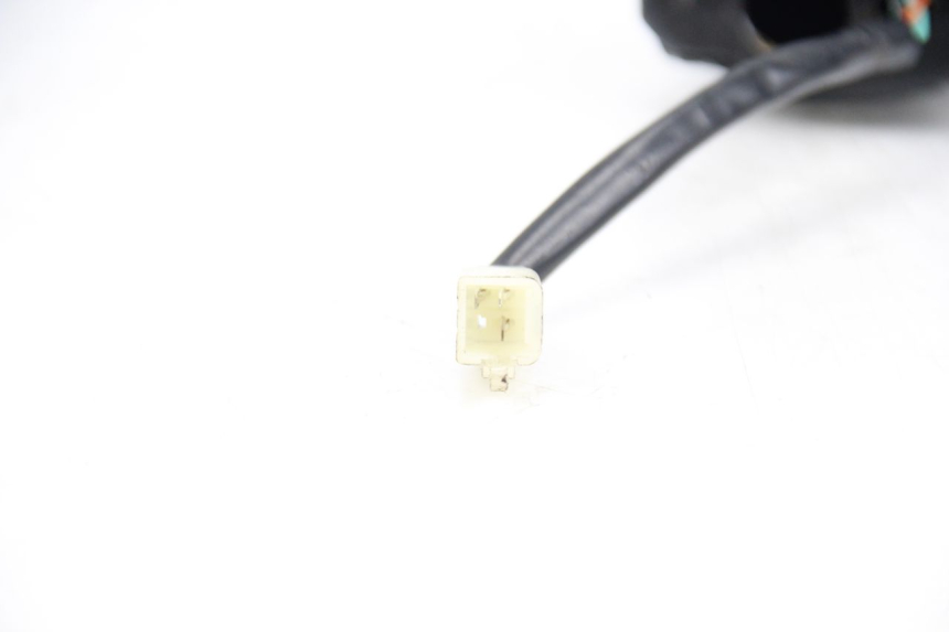 photo de PRZEŁĄCZNIK PRAWY TNT MOTOR ROMA 10' 4T 50 (2007 - 2018) - Zbliżenie techniczne