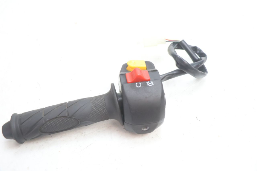 photo de PRZEŁĄCZNIK PRAWY TNT MOTOR ROMA 12' 2T 50 (2007 - 2018) - Zoom stanu zużycia