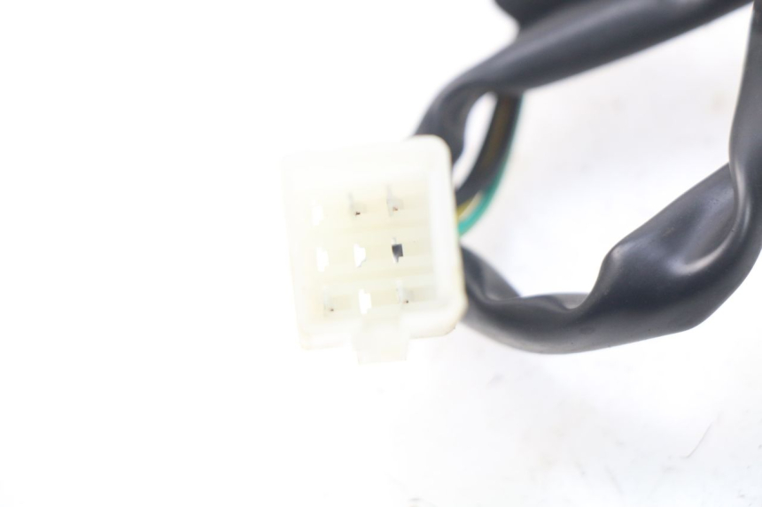 photo de PRZEŁĄCZNIK PRAWY JM MOTORS SANTANA 50 (2014 - 2023) - Szczegół części