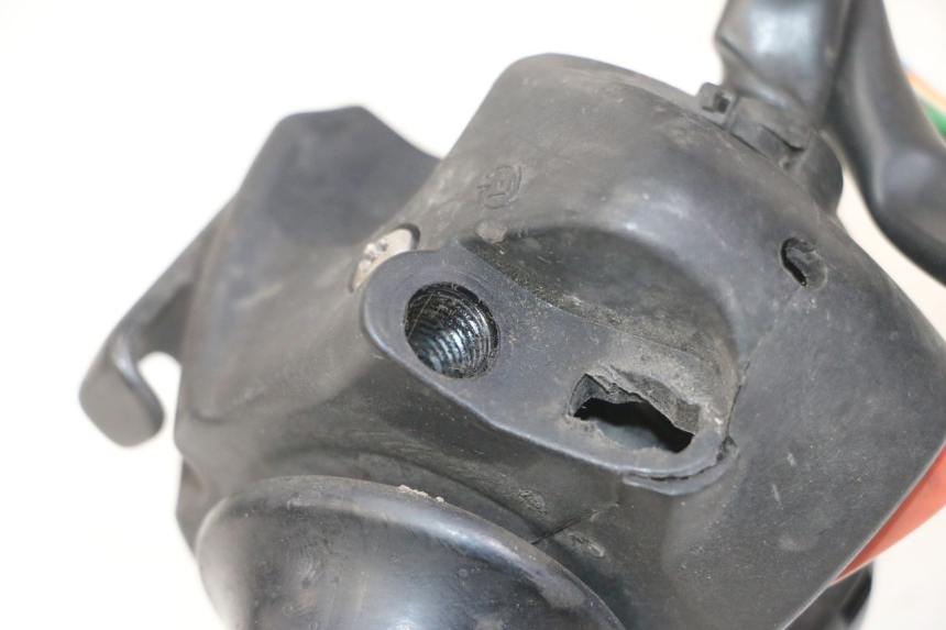 photo de PRZEŁĄCZNIK PRAWY PEUGEOT SATELIS 125 (2013 - 2018) - Szczegół części