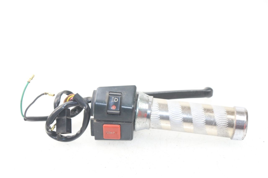 photo de PRZEŁĄCZNIK PRAWY PEUGEOT SC 50 (1988 - 1992) - Widok główny