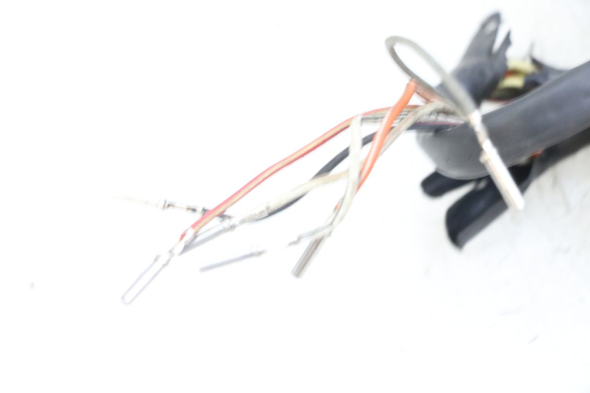 photo de PRZEŁĄCZNIK PRAWY HARLEY DAVIDSON SPORTSTER XL CUSTOM 1200 (2003 - 2004) - Punkty mocowania