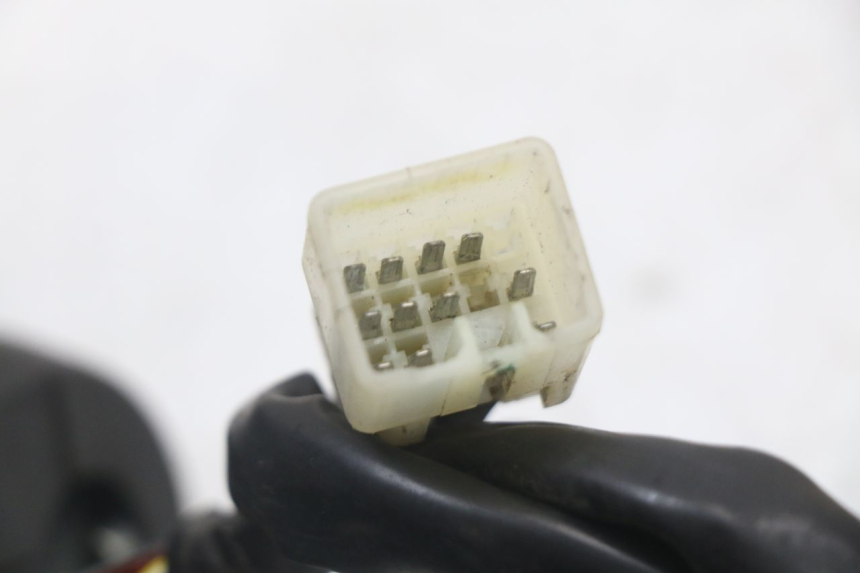 photo de PRZEŁĄCZNIK PRAWY SUZUKI BURGMAN 125 (2018 - 2021) - Część sprawdzona