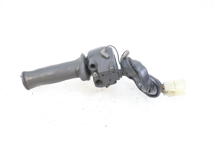 photo de PRZEŁĄCZNIK PRAWY SUZUKI BURGMAN 125 (2015 - 2017) - Punkty mocowania