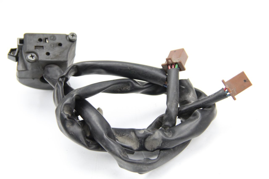 photo de PRZEŁĄCZNIK PRAWY YAMAHA TDM ABS 900 (2002 - 2014) - Inny kąt widzenia