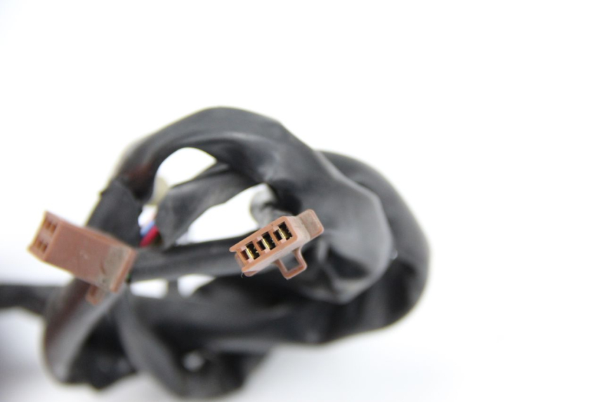 photo de PRZEŁĄCZNIK PRAWY YAMAHA TDM ABS 900 (2002 - 2014) - Stan powierzchni