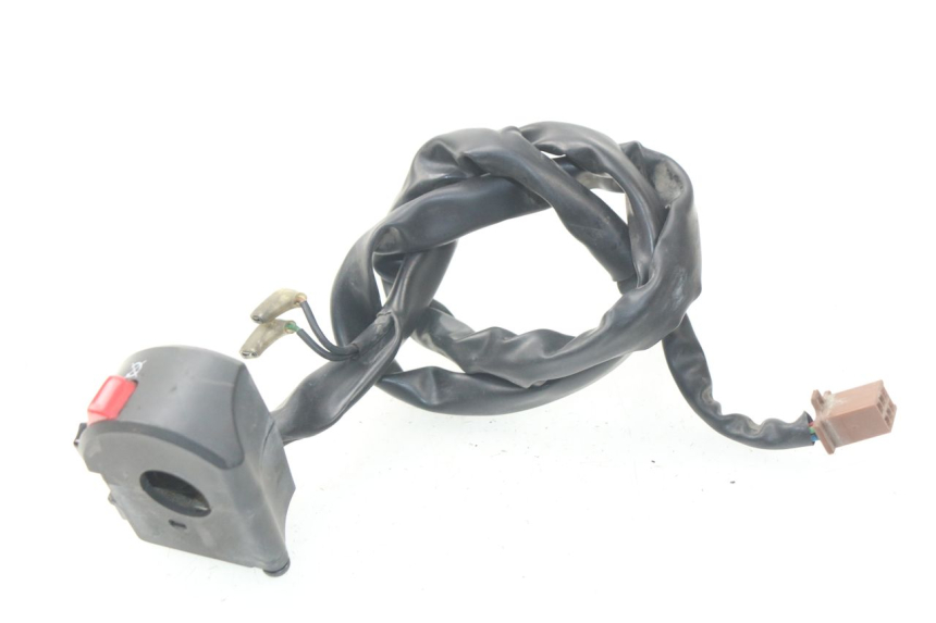 photo de PRZEŁĄCZNIK PRAWY YAMAHA TDM ABS 900 (2002 - 2014) - Zbliżenie techniczne