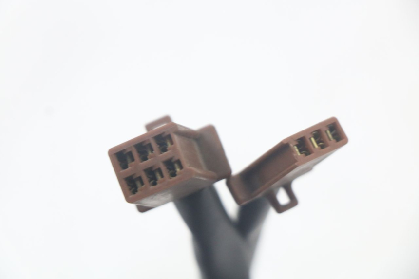 photo de PRZEŁĄCZNIK PRAWY YAMAHA TDM ABS 900 (2002 - 2014) - Stan powierzchni