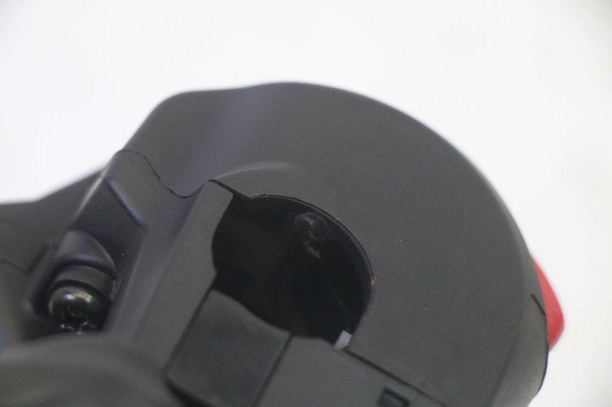 photo de PRZEŁĄCZNIK PRAWY YAMAHA TRICITY 300 (2020 - 2024) - Widok ogólny