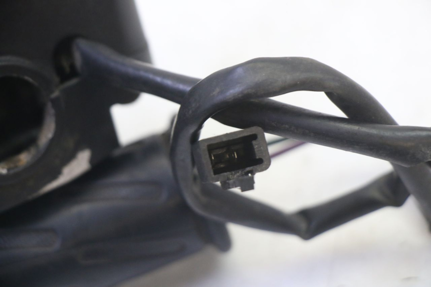 photo de PRZEŁĄCZNIK PRAWY PEUGEOT VIVACITY NEW 2T 50 (2008 - 2017) - Punkty mocowania