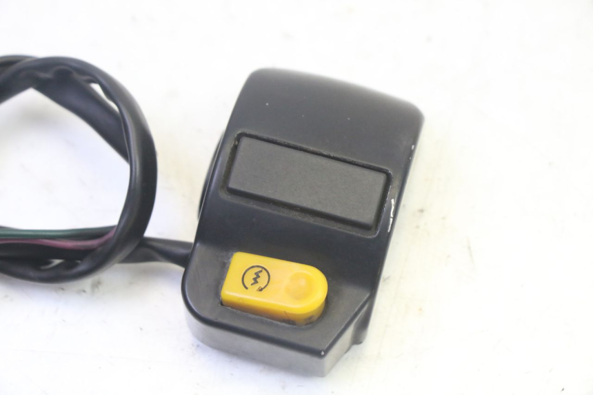 photo de PRZEŁĄCZNIK PRAWY PEUGEOT VIVACITY NEW 4T 50 (2008 - 2017) - Szczegół części