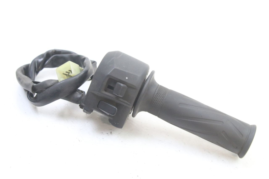 photo de PRZEŁĄCZNIK PRAWY YAMAHA X-MAX XMAX ABS 250 (2010 - 2012) - Widok główny