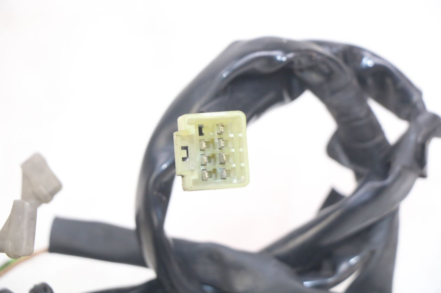 photo de PRZEŁĄCZNIK PRAWY YAMAHA X-MAX XMAX 125 (2010 - 2013) - Zoom stanu zużycia