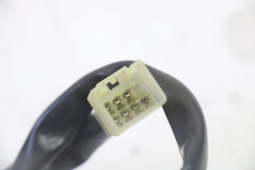 photo de PRZEŁĄCZNIK PRAWY YAMAHA X-MAX XMAX 125 (2010 - 2013) - Punkty mocowania