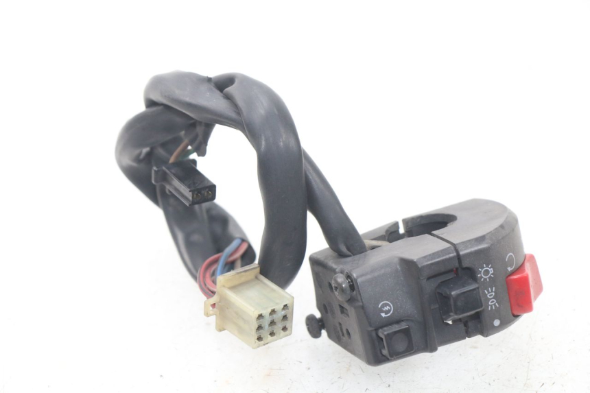 photo de PRZEŁĄCZNIK PRAWY YAMAHA XJ600 XJ DIVERSION 600 (1992 - 1997) - Zoom stanu zużycia