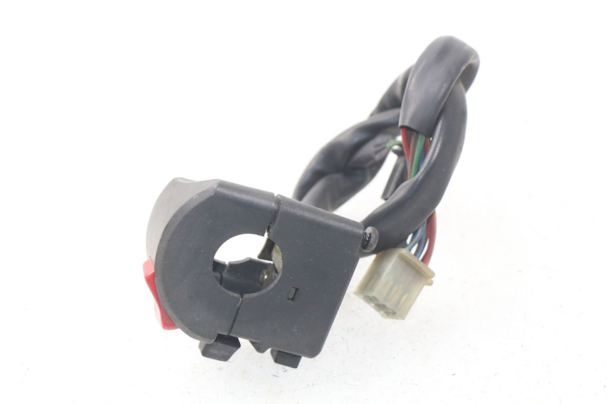 photo de PRZEŁĄCZNIK PRAWY YAMAHA XJ600 XJ DIVERSION 600 (1992 - 1997) - Zbliżenie techniczne