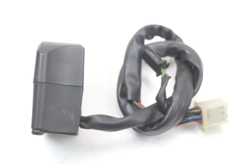 photo de PRZEŁĄCZNIK PRAWY YAMAHA XJS DIVERSION 600 (1997 - 1999) - Inny kąt widzenia