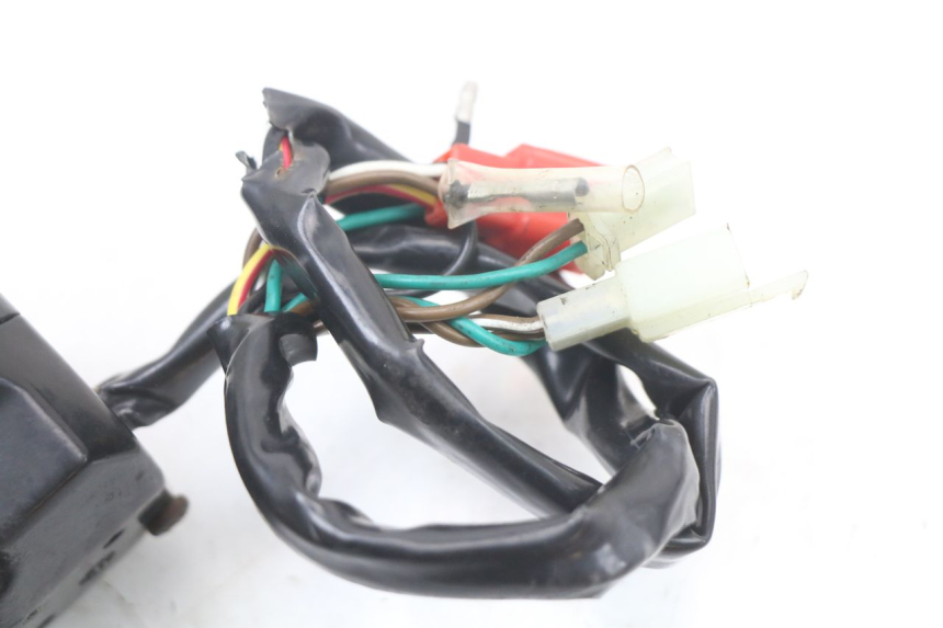 photo de PRZEŁĄCZNIK PRAWY SYM XS 125 (2007 - 2016) - Punkty mocowania