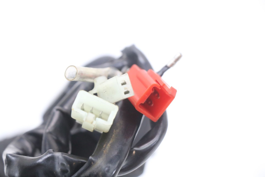 photo de PRZEŁĄCZNIK PRAWY SYM XS 125 (2007 - 2016) - Stan powierzchni