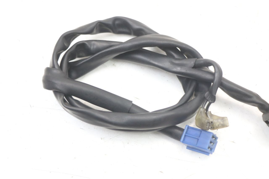 photo de PRZEŁĄCZNIK PRAWY YAMAHA FZ1 FAZER 1000 (2007 - 2009) - Punkty mocowania