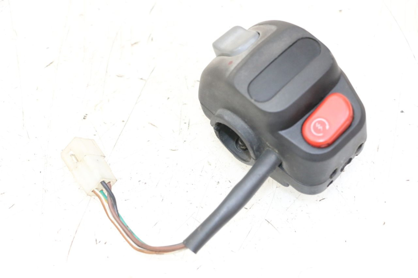 photo de PRZEŁĄCZNIK PRAWY YAMAHA YP MAJESTY 125 (2007 - 2010) - Widok główny