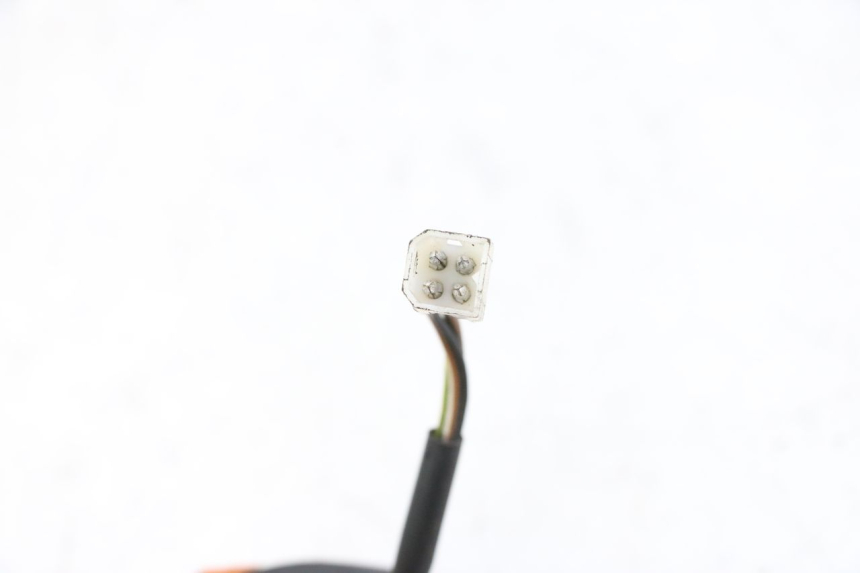 photo de PRZEŁĄCZNIK PRAWY YAMAHA YP MAJESTY 125 (2002 - 2006) - Szczegół części