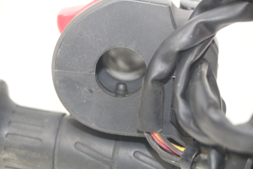 photo de PRZEŁĄCZNIK PRAWY KAWASAKI Z S 750 (2003 - 2006) - Widok ogólny