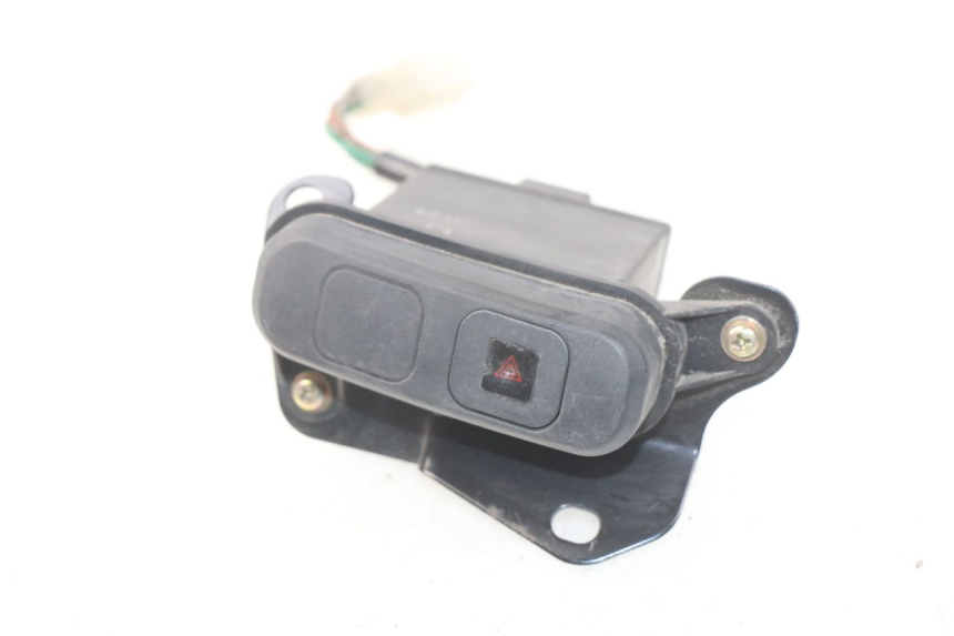 photo de PRZEŁĄCZNIK ŚWIATEŁ AWARYJNYCH SYM GTS EFI ABS 125 (2012 - 2016) - Widok główny