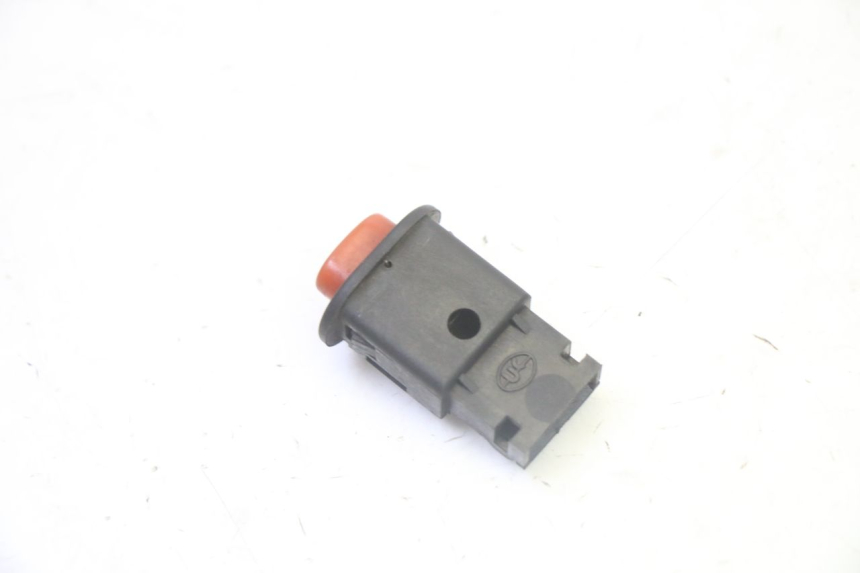 photo de PRZEŁĄCZNIK ŚWIATEŁ AWARYJNYCH DAELIM HISTORY 125 (2001 - 2002) - Zoom stanu zużycia