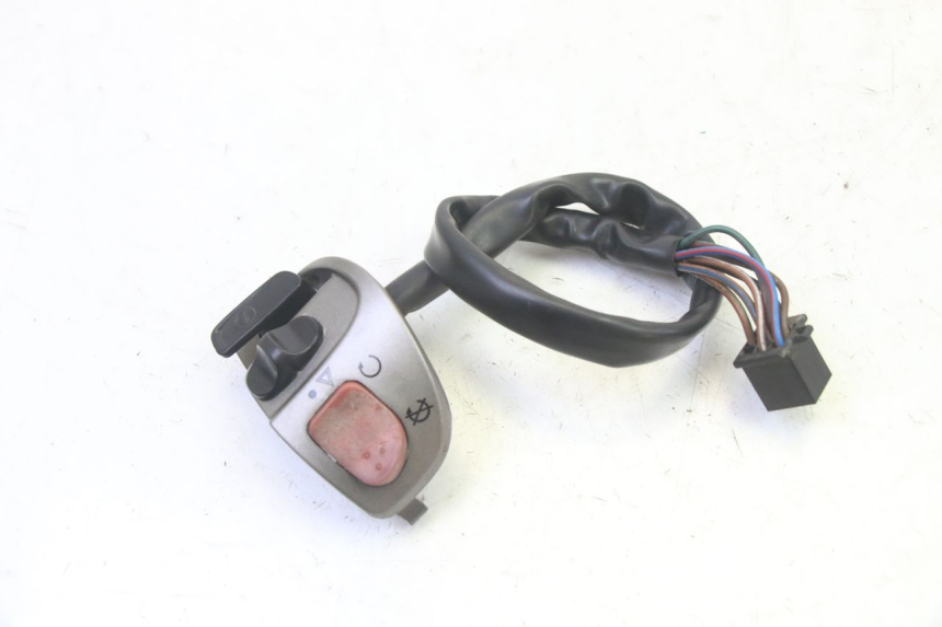 photo de PRZEŁĄCZNIK LEWY QUADRO 4 4D 350 (2015 - 2018) - Inny kąt widzenia